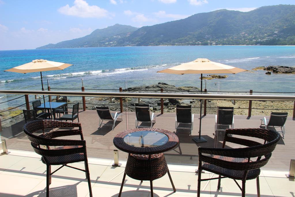 Surfers Cove Apartments Bel Ombre Екстериор снимка